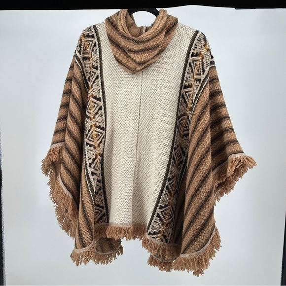 Vintage Bohemian Striped Hooded Poncho with Fringe Blanket Wrap - Picture 6 of 7